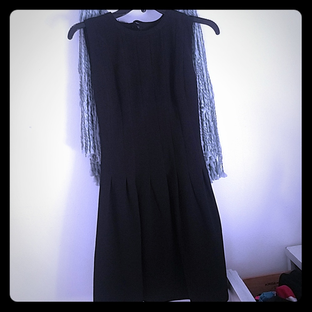 Black dress, H&M, size 2